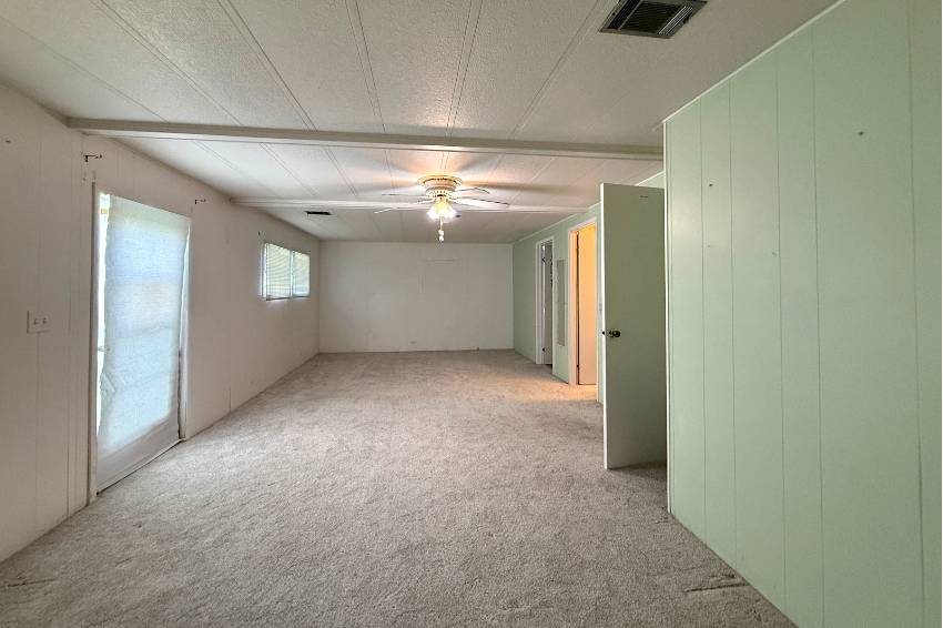 57 Colony Dr a Ellenton, FL Mobile or Manufactured Home for Sale